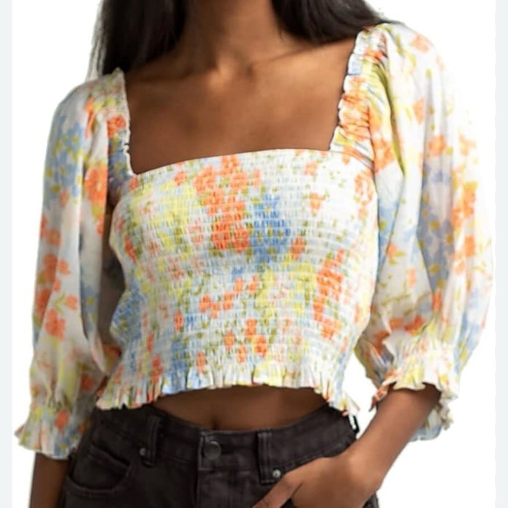 Billabong Feeling Groovy Top Floral Puff Sleeve Smocked Crop Blouse L